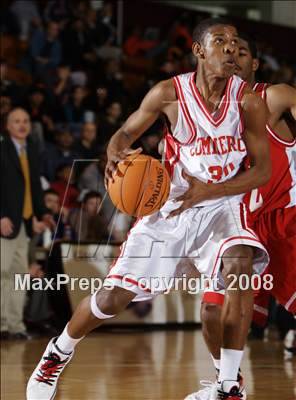 Thumbnail 3 in HS of Commerce vs Norwich Free Academy (Spalding Hoophall Classic) photogallery.