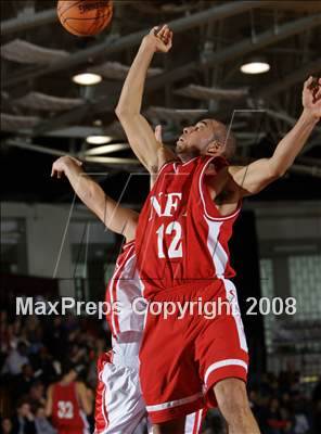 Thumbnail 2 in HS of Commerce vs Norwich Free Academy (Spalding Hoophall Classic) photogallery.