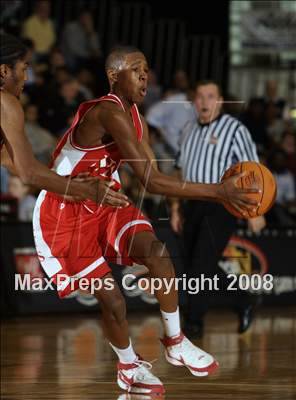 Thumbnail 1 in HS of Commerce vs Norwich Free Academy (Spalding Hoophall Classic) photogallery.