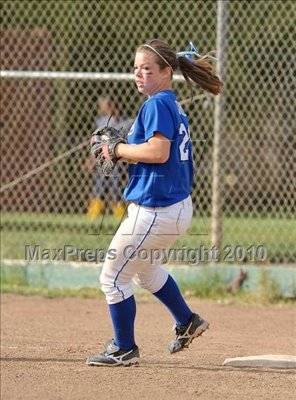 Thumbnail 2 in River Valley vs. Benicia (CIF SJS D3 Playoffs) photogallery.
