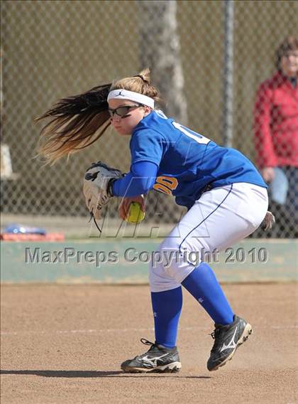 Thumbnail 2 in River Valley vs. Benicia (CIF SJS D3 Playoffs) photogallery.