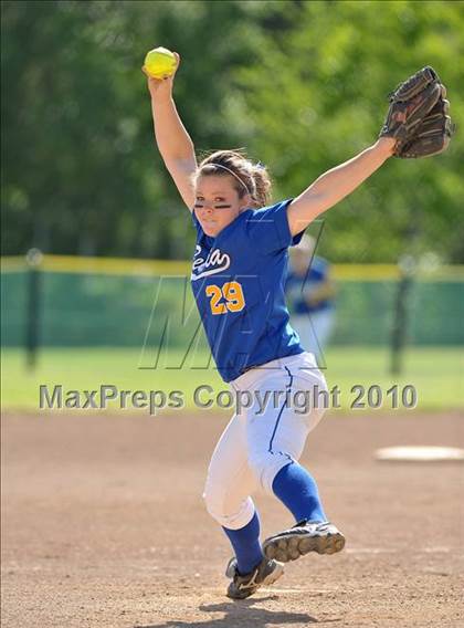 Thumbnail 3 in River Valley vs. Benicia (CIF SJS D3 Playoffs) photogallery.