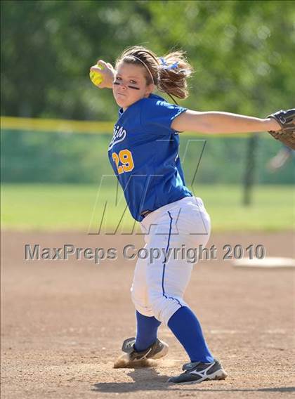 Thumbnail 3 in River Valley vs. Benicia (CIF SJS D3 Playoffs) photogallery.