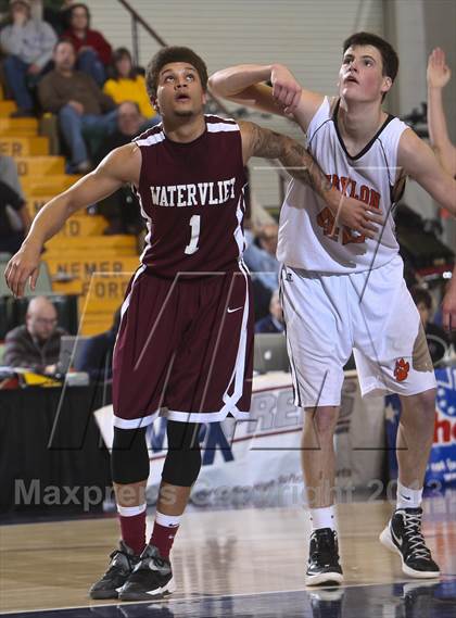 Thumbnail 3 in Babylon vs. Watervliet (NYSPHSAA Class B Final) photogallery.