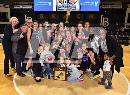 Thumbnail 3 in Windward vs. Harvard-Westlake (CIF SS Open DIV Final) photogallery.