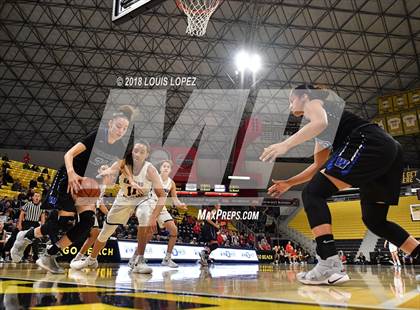 Thumbnail 3 in Windward vs. Harvard-Westlake (CIF SS Open DIV Final) photogallery.