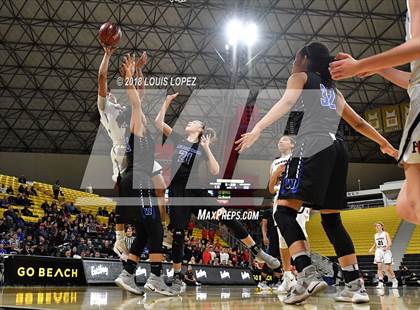 Thumbnail 2 in Windward vs. Harvard-Westlake (CIF SS Open DIV Final) photogallery.