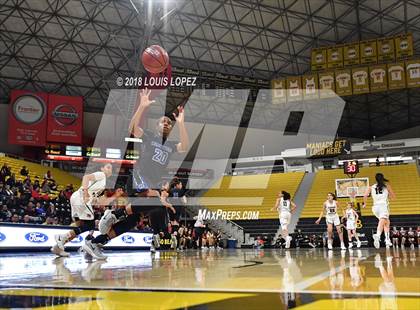 Thumbnail 3 in Windward vs. Harvard-Westlake (CIF SS Open DIV Final) photogallery.