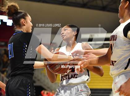 Thumbnail 2 in Windward vs. Harvard-Westlake (CIF SS Open DIV Final) photogallery.