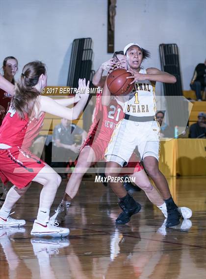 Thumbnail 1 in Jamesville-DeWitt @ Cardinal O'Hara photogallery.