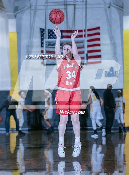 Thumbnail 1 in Jamesville-DeWitt @ Cardinal O'Hara photogallery.