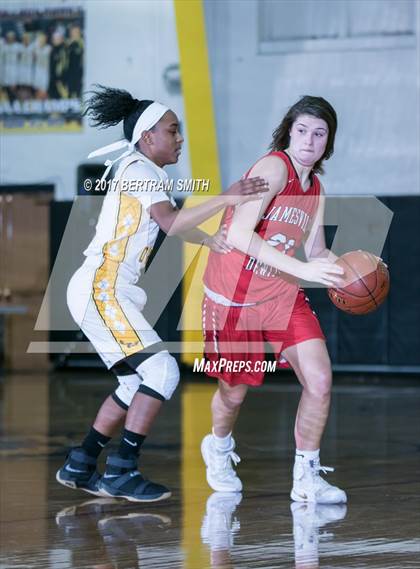Thumbnail 3 in Jamesville-DeWitt @ Cardinal O'Hara photogallery.