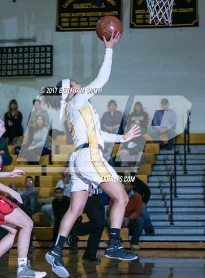 Thumbnail 2 in Jamesville-DeWitt @ Cardinal O'Hara photogallery.