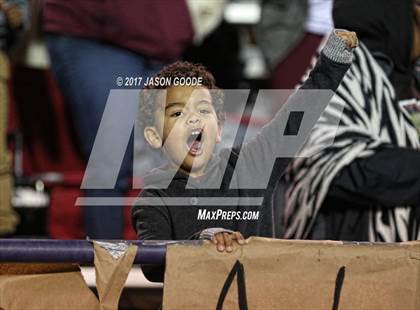 Thumbnail 3 in Alcoa vs. Covington (TSSAA Division I Class 3A Final)  photogallery.