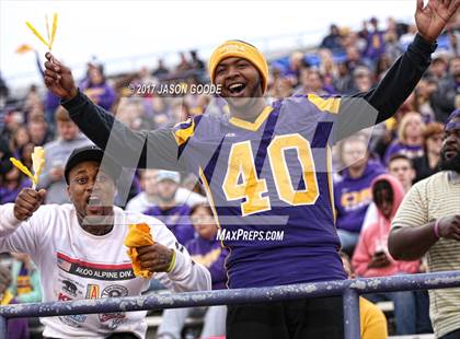 Thumbnail 1 in Alcoa vs. Covington (TSSAA Division I Class 3A Final)  photogallery.