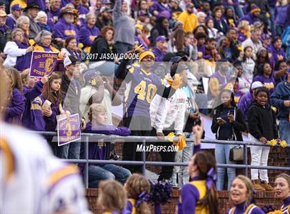 Thumbnail 2 in Alcoa vs. Covington (TSSAA Division I Class 3A Final)  photogallery.