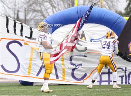 Thumbnail 2 in Alcoa vs. Covington (TSSAA Division I Class 3A Final)  photogallery.