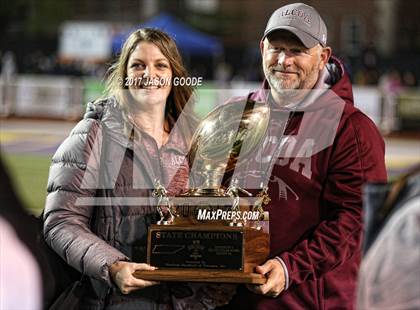 Thumbnail 3 in Alcoa vs. Covington (TSSAA Division I Class 3A Final)  photogallery.