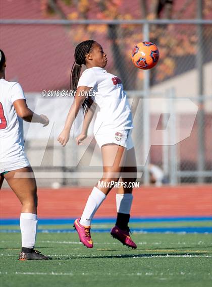 Thumbnail 2 in Whitney vs. Laguna Creek (Rocklin Invitational) photogallery.