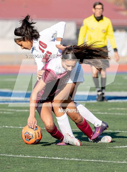 Thumbnail 1 in Whitney vs. Laguna Creek (Rocklin Invitational) photogallery.