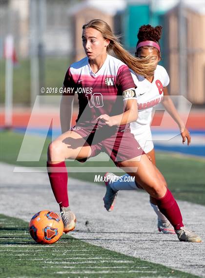 Thumbnail 3 in Whitney vs. Laguna Creek (Rocklin Invitational) photogallery.