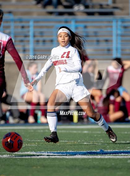 Thumbnail 3 in Whitney vs. Laguna Creek (Rocklin Invitational) photogallery.