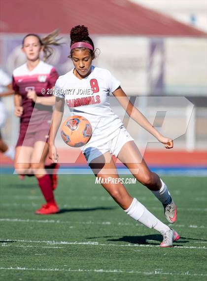 Thumbnail 2 in Whitney vs. Laguna Creek (Rocklin Invitational) photogallery.