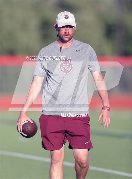 Thumbnail 1 in Davenport @ Wimberley (Scrimmage) photogallery.