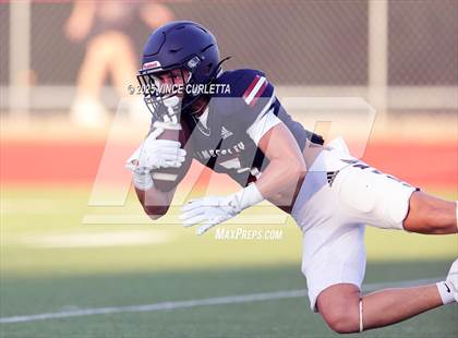 Thumbnail 3 in Davenport @ Wimberley (Scrimmage) photogallery.