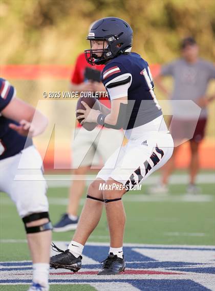 Thumbnail 1 in Davenport @ Wimberley (Scrimmage) photogallery.