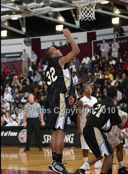 Thumbnail 1 in Commerce vs. Central (Hoophall Classic) photogallery.