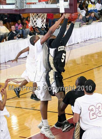 Thumbnail 1 in Commerce vs. Central (Hoophall Classic) photogallery.