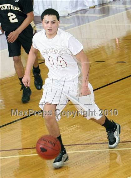 Thumbnail 2 in Commerce vs. Central (Hoophall Classic) photogallery.