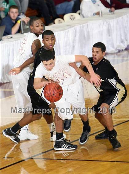 Thumbnail 1 in Commerce vs. Central (Hoophall Classic) photogallery.