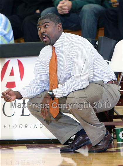 Thumbnail 1 in Commerce vs. Central (Hoophall Classic) photogallery.
