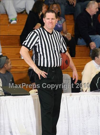 Thumbnail 2 in Commerce vs. Central (Hoophall Classic) photogallery.