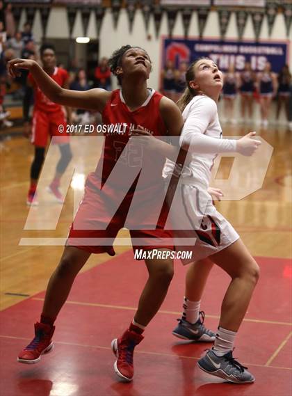 Thumbnail 2 in Saint Mary's @ Campolindo (CIF D3 NCS Regional Final) photogallery.