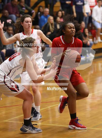 Thumbnail 2 in Saint Mary's @ Campolindo (CIF D3 NCS Regional Final) photogallery.