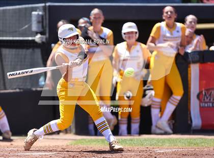 Thumbnail 2 in Hernando vs. Ocean Springs (MHSAA Class 7A Final) photogallery.