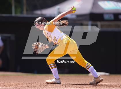 Thumbnail 1 in Hernando vs. Ocean Springs (MHSAA Class 7A Final) photogallery.