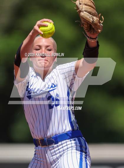 Thumbnail 2 in Hernando vs. Ocean Springs (MHSAA Class 7A Final) photogallery.