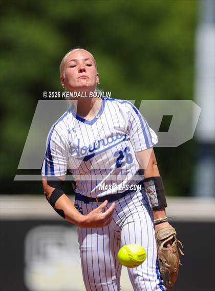 Thumbnail 1 in Hernando vs. Ocean Springs (MHSAA Class 7A Final) photogallery.