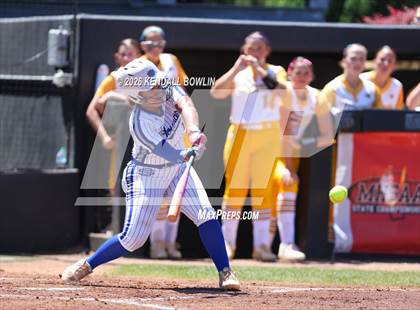 Thumbnail 1 in Hernando vs. Ocean Springs (MHSAA Class 7A Final) photogallery.