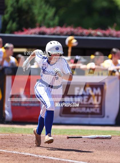 Thumbnail 3 in Hernando vs. Ocean Springs (MHSAA Class 7A Final) photogallery.