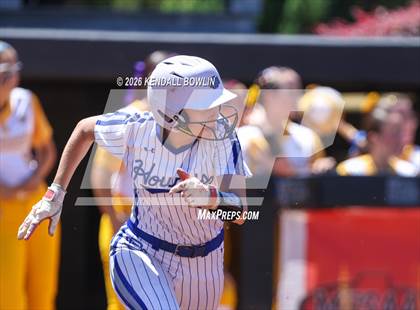 Thumbnail 2 in Hernando vs. Ocean Springs (MHSAA Class 7A Final) photogallery.