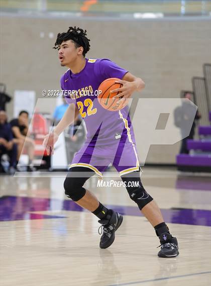 Thumbnail 1 in Durango vs. Oak Cliff Faith Family Academy (Utah Holiday Hoopfest) photogallery.