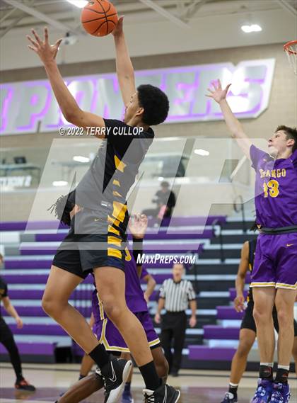 Thumbnail 3 in Durango vs. Oak Cliff Faith Family Academy (Utah Holiday Hoopfest) photogallery.