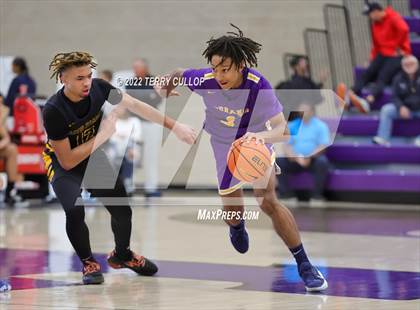 Thumbnail 3 in Durango vs. Oak Cliff Faith Family Academy (Utah Holiday Hoopfest) photogallery.