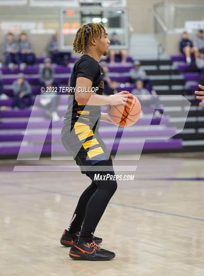 Thumbnail 3 in Durango vs. Oak Cliff Faith Family Academy (Utah Holiday Hoopfest) photogallery.
