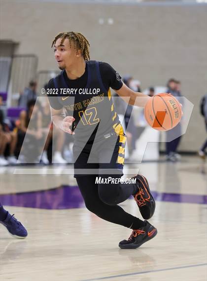Thumbnail 2 in Durango vs. Oak Cliff Faith Family Academy (Utah Holiday Hoopfest) photogallery.